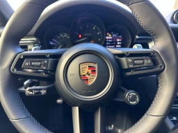 Porsche Macan T AWD 2026