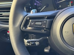 Porsche Macan T AWD 2026