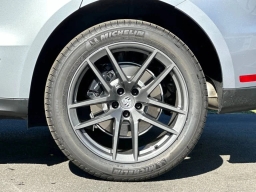 Porsche Macan T AWD 2026