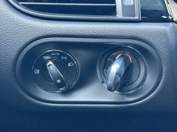 Porsche Macan T AWD 2026