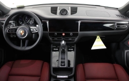 Porsche Macan T AWD 2026