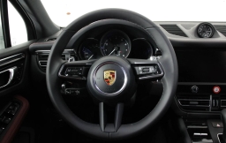 Porsche Macan T AWD 2026