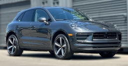 Porsche Macan Base AWD 2026