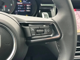 Porsche Macan T AWD 2026