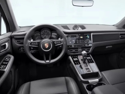 Porsche Macan Base AWD 2026