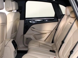 Porsche Macan T AWD 2026