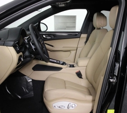 Porsche Macan T AWD 2026