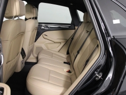 Porsche Macan T AWD 2026