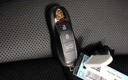 Porsche Macan T AWD 2026