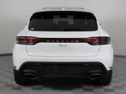 Porsche Macan T AWD 2026