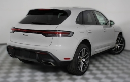 Porsche Macan T AWD 2026