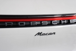 Porsche Macan T AWD 2026