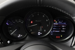 Porsche Macan T AWD 2026