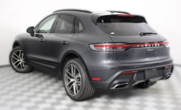 Porsche Macan T AWD 2026