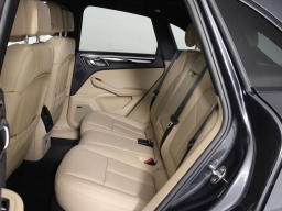 Porsche Macan T AWD 2026