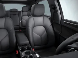 Porsche Macan T AWD 2026