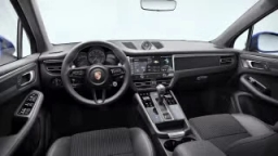 Porsche Macan T AWD 2026