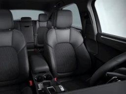 Porsche Macan T AWD 2026