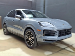 Porsche Cayenne Base AWD 2026