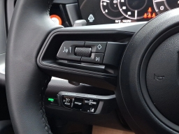 Porsche Cayenne Base AWD 2026