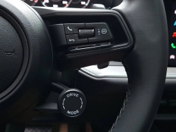 Porsche Cayenne Base AWD 2026