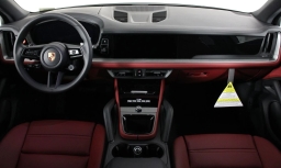 Porsche Cayenne Base AWD 2026