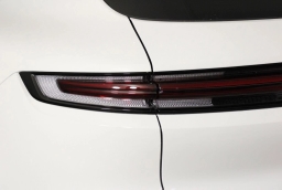 Porsche Cayenne Base AWD 2026