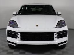 Porsche Cayenne Base AWD 2026