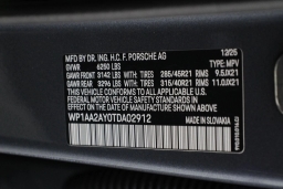 Porsche Cayenne Base AWD 2026