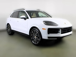 Porsche Cayenne Base AWD 2026