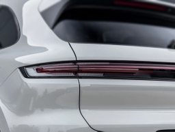 Porsche Cayenne Base AWD 2026