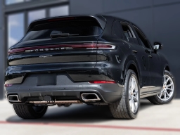 Porsche Cayenne Base AWD 2026