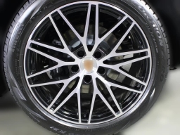 Porsche Cayenne Base AWD 2026