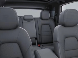 Porsche Cayenne Base AWD 2026