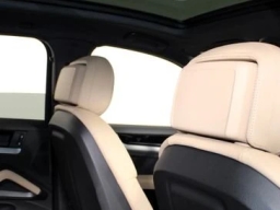 Porsche Cayenne Base AWD 2026