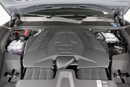 Porsche Cayenne Base AWD 2026