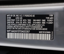 Porsche Cayenne Base AWD 2026