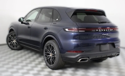 Porsche Cayenne Base AWD 2026