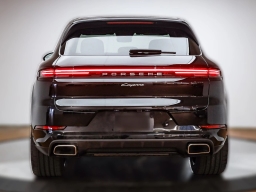 Porsche Cayenne Base AWD 2026