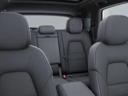 Porsche Cayenne Base AWD 2026