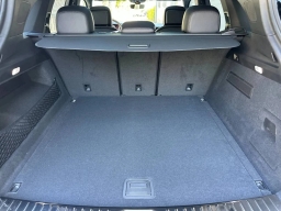 Porsche Cayenne Base AWD 2026