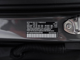 Porsche Cayenne Base AWD 2025