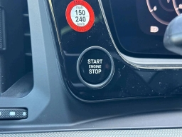 Porsche Cayenne Base AWD 2026