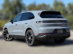 Porsche Cayenne Base AWD 2026