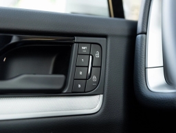 Porsche Cayenne Base AWD 2026