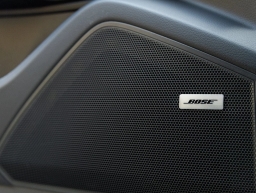 Porsche Cayenne Base AWD 2026