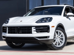 Porsche Cayenne Base AWD 2026