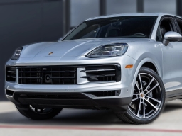 Porsche Cayenne Base AWD 2026