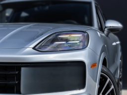 Porsche Cayenne Base AWD 2026