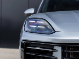 Porsche Cayenne Base AWD 2026